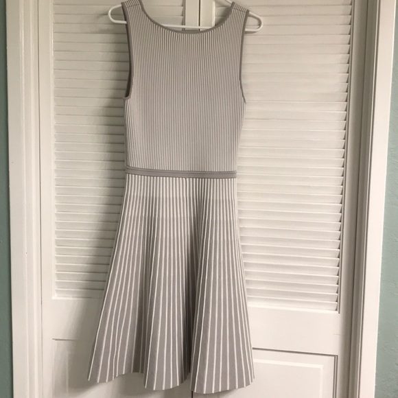 Banana Republic Dress - Picture 2 of 3